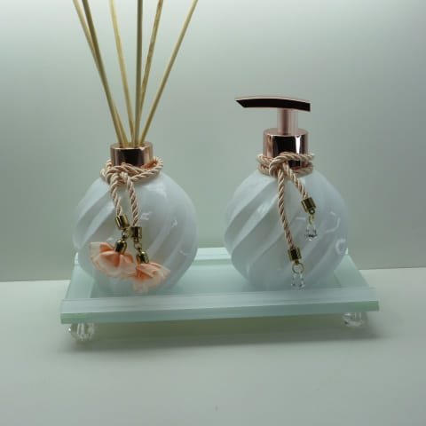 Kit lavabo branco Frascos de vidro aspiral + bandeja branco
