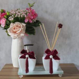 Kit lavabo branco. Frascos de vidro estrela + bandeja branco